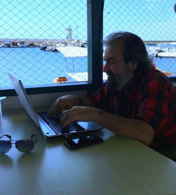 SENARİST YAZAR FERİDUN HOCALAR