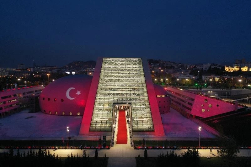 Cumhurbaşkanı Erdoğan: “Jakoben zihniyetten Türk müziği de nasibini aldı”
