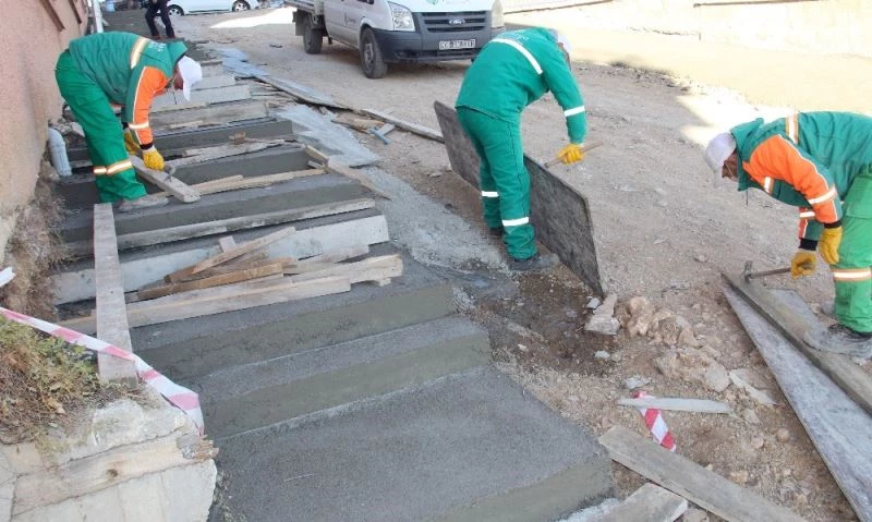 Çankaya’nın merdivenli yolları artıyor
