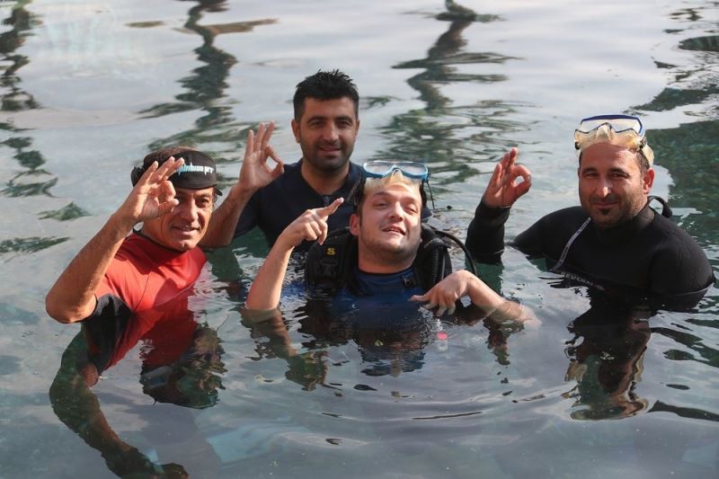 Engelli Barış, dalış hayalini 2300 yıllık Kleopatra Havuzunda gerçekleştirdi
