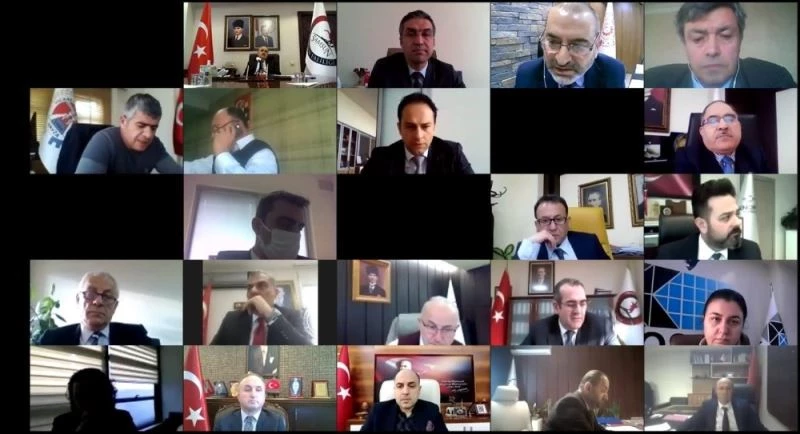 Vali Dağlı: “Öğrencilerin sanayi ile hareket edebilme kabiliyeti geliştirilmeli”
