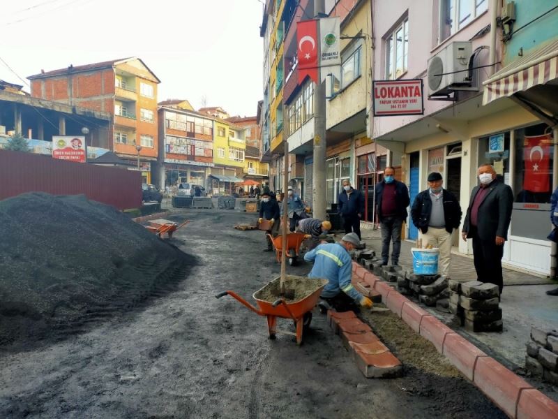 2 bin 500 nüfuslu beldede pandemiye rağmen hizmetler devam ediyor
