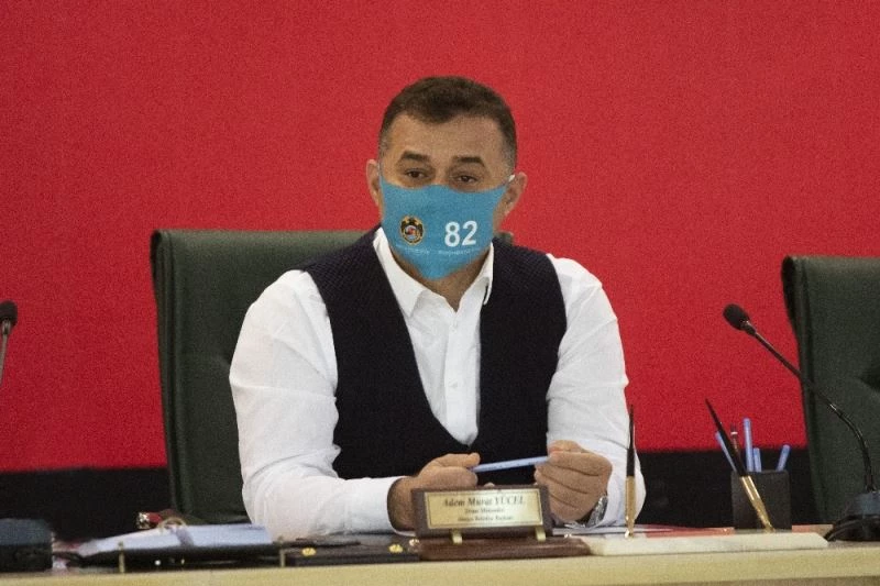 Başkandan 82 rakamlı ’#keskealanyailolsa’ heştekli maskeyle il olma masajı
