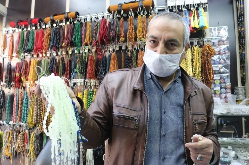(Özel) Sokağa çıkma kısıtlamasıyla tespihlere ilgi arttı
