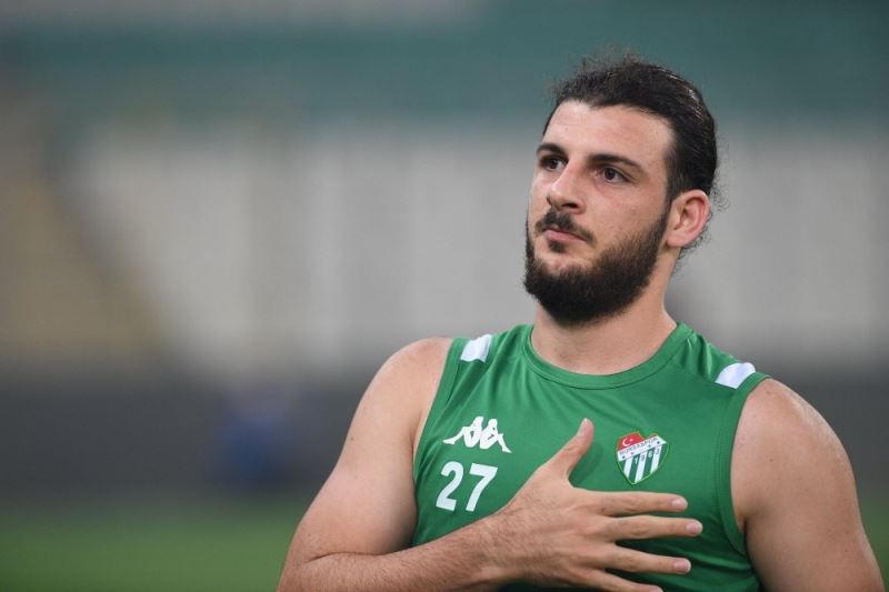 Sedat Dursun, Bursaspor’la olan sözleşmesini feshetti
