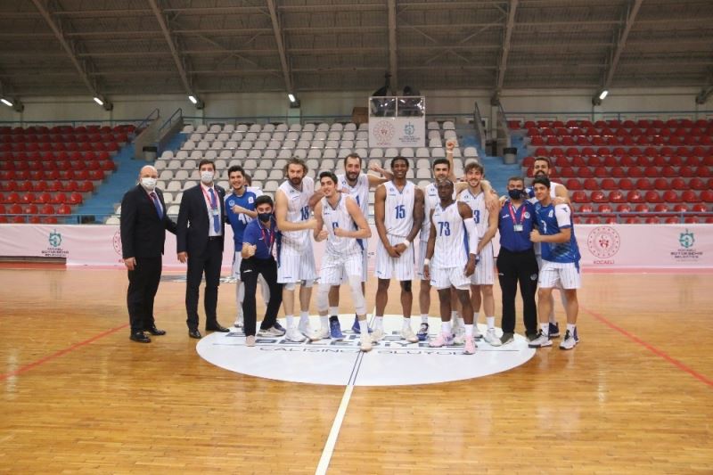 Erkekler Basketbol 1. Ligi: Kocaeli Büyükşehir Belediyesi Kağıtspor: 83 - Sigortam.Net:80

