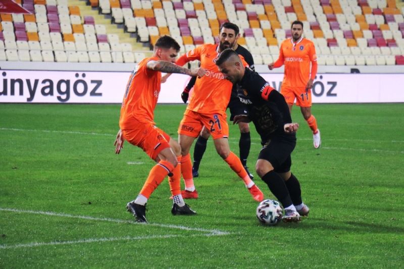 Süper Lig: Yeni Malatyaspor: 1 - M.Başakşehir: 1 (Maç sonucu)
