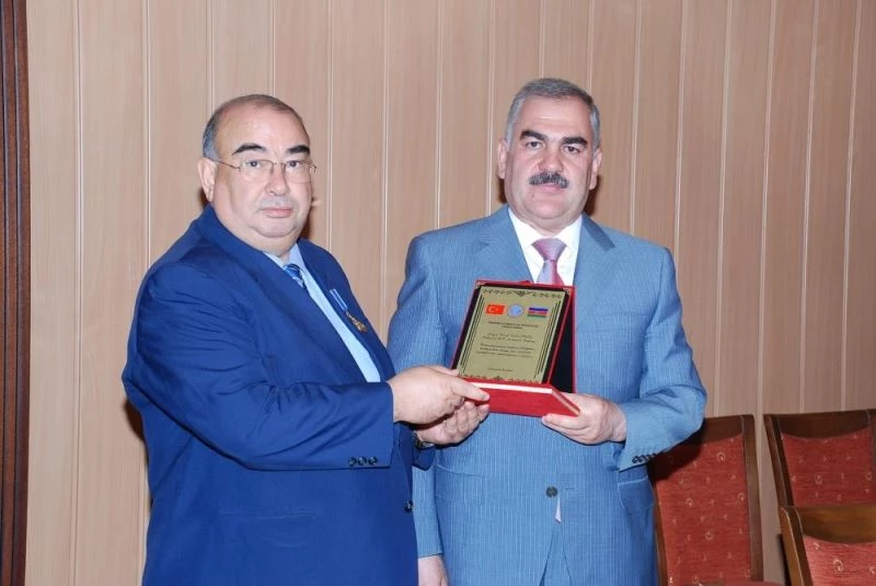 Yücel Artantaş: “Fransa Ermeni diasporası yüzünden Türkiye ve Azerbaycan’ı kaybediyor”
