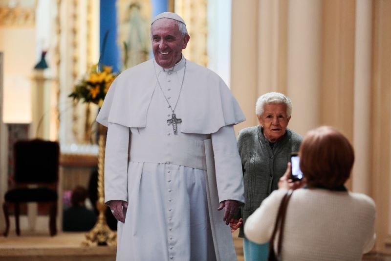 Papa Francis, Mart’ta Irak’ı ziyaret edecek
