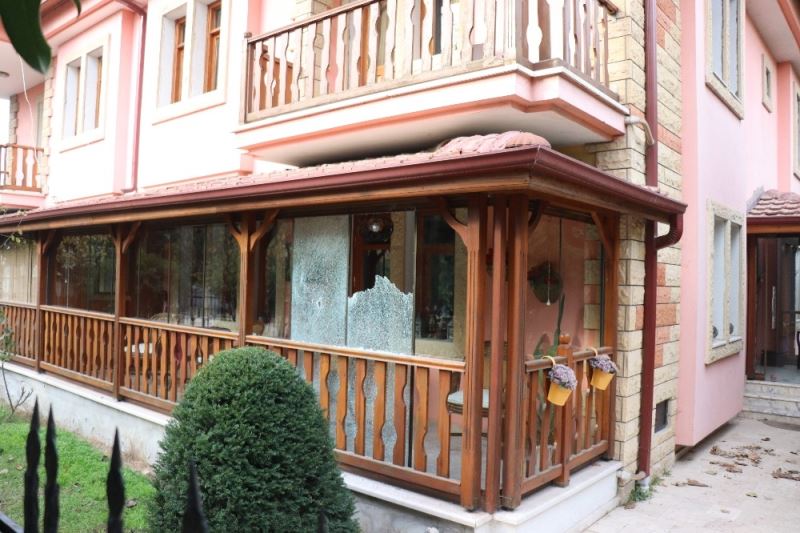 Ayhan Üstün’ün evine saldıran şüphelinin gözaltına alınması kamerada
