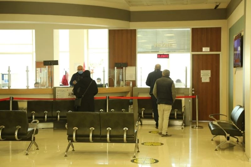 Serdivan Belediyesi vatandaşları vergi borcu yapılanması konusunda bilgilendirdi
