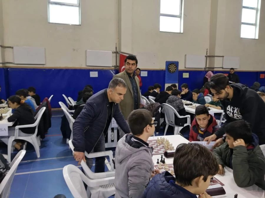 OKULLAR ARASI SATRANÇ ŞAMPİYONASI YAPILDI