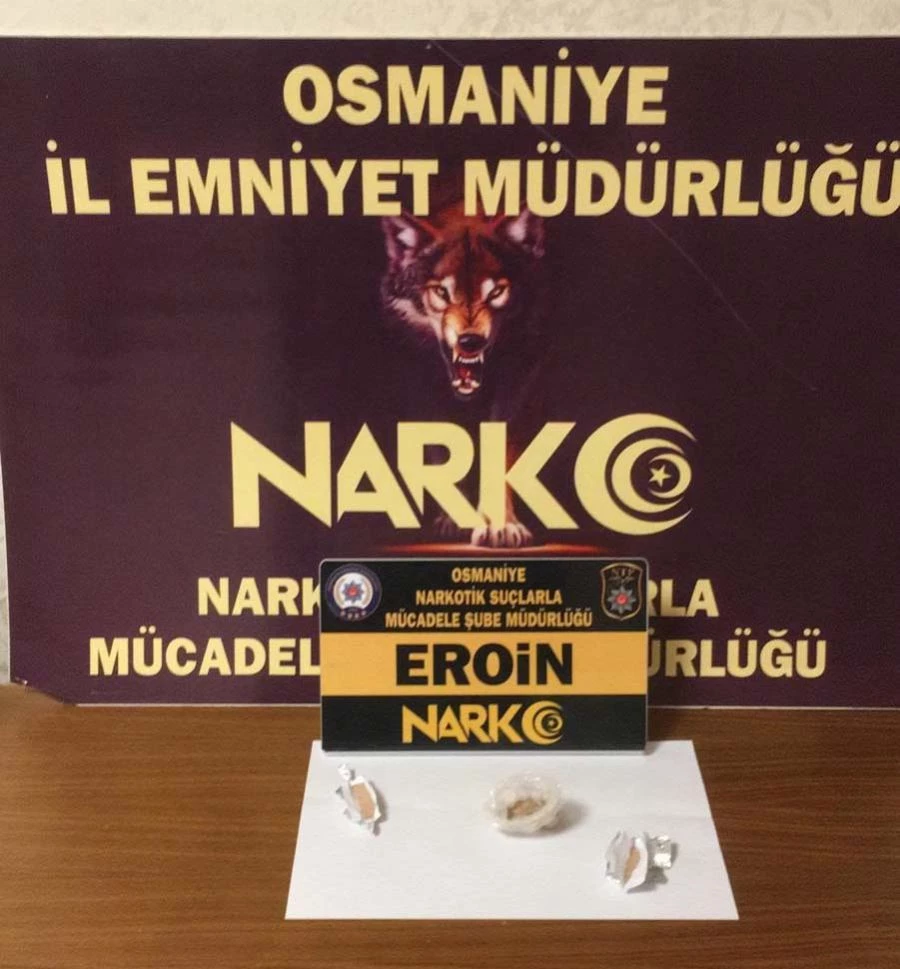 NARKOTİK POLİSLERİNDEN UYUŞTURUCUYA 12 GÖZALTI