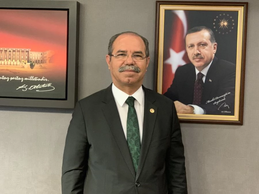 DURMUŞOĞLU’NUN  23 NİSAN ULUSAL EGEMENLİK VE ÇOCUK BAYRAMI MESAJI