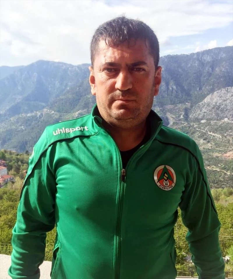 Alanyaspor taraftar gruplarından 