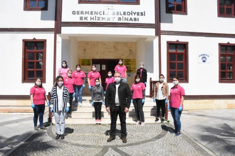 Germencik’in pembe melekleri halktan büyük takdir topluyor
