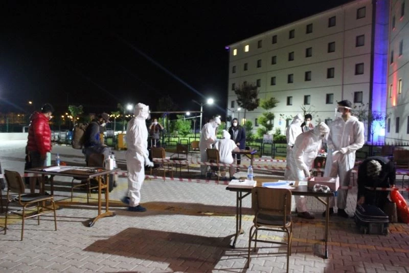 ABD’den gelen 349 Türk vatandaşı Burdur ve Isparta’ya yerleştirildi
