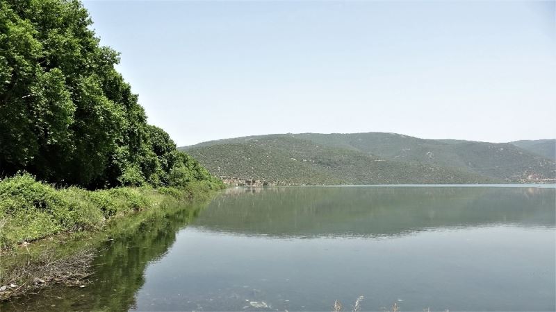 Göldeki mil temizlenmezse Bursa ovası susuz kalacak
