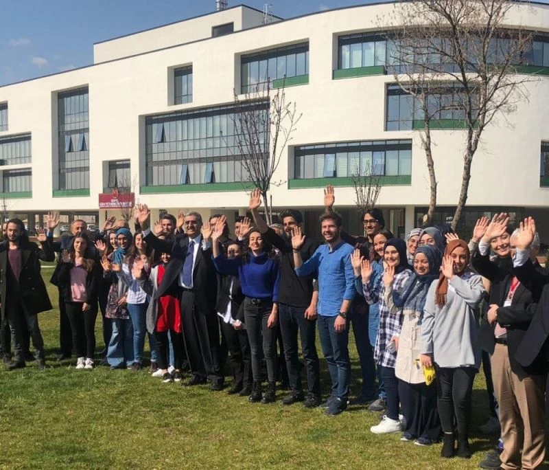 Recep Konuk: “19 Mayıs, parlak bir geleceğe, istiklale ve istikbale adım attığımız tarihtir”
