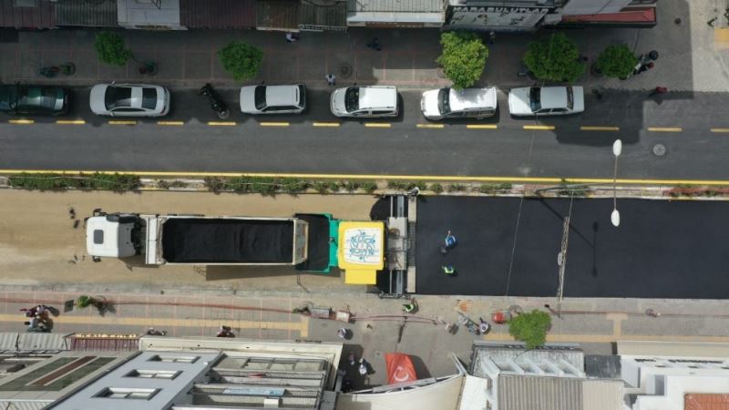 Büyükşehir Doğu Gazi Bulvarı’nı sıcak asfaltla buluşturuyor
