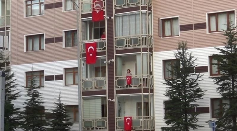 Çankırı’da hayat 1 dakikalığına durdu
