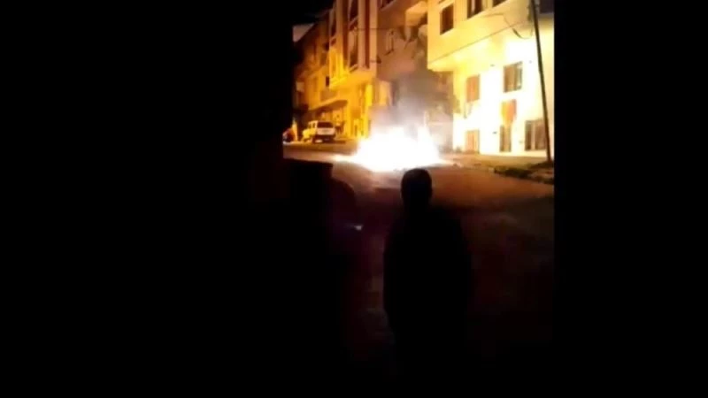 Yanan elektrik teli tehlike saçtı
