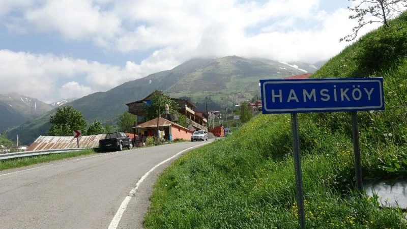 Bozulmamış doğasıyla yerli ve yabancı turistleri cezbeden Hamsiköy bugünlerde sessizliğe büründü
