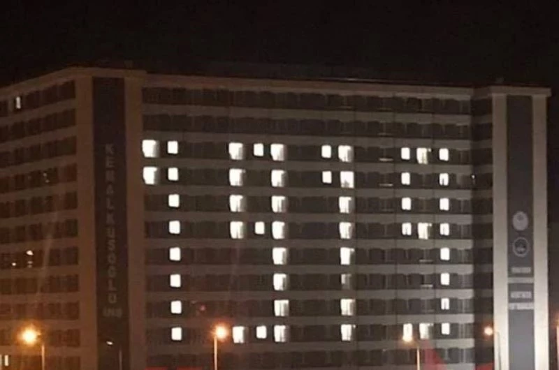 Kız yurdunda 1919 yazılı ışıklandırma yapıldı
