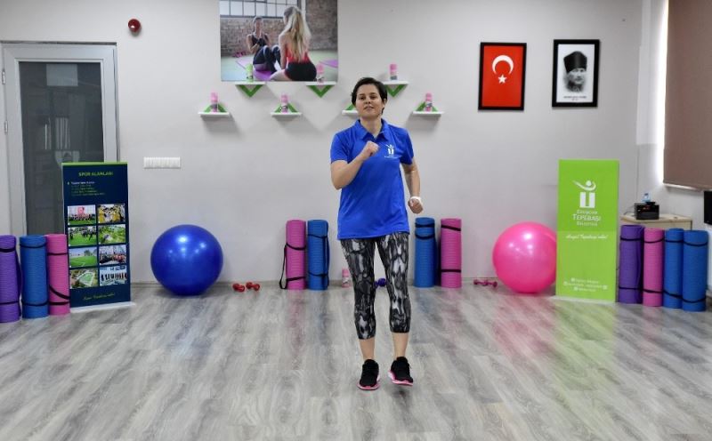 Görüntülü pilates ve aerobik dersleri sürüyor
