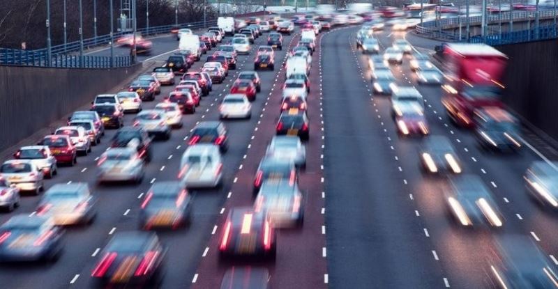 Türkiye’de trafiğe kayıtlı motorlu kara taşıtları tarafından 306 milyar 926 milyon kilometre yol kat edildi
