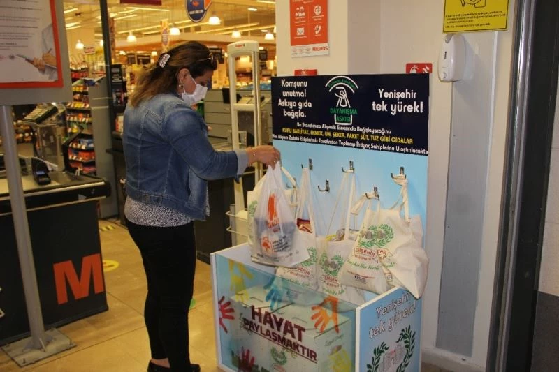 Askıda gıda kampanyası yardıma muhtaçların umudu oldu
