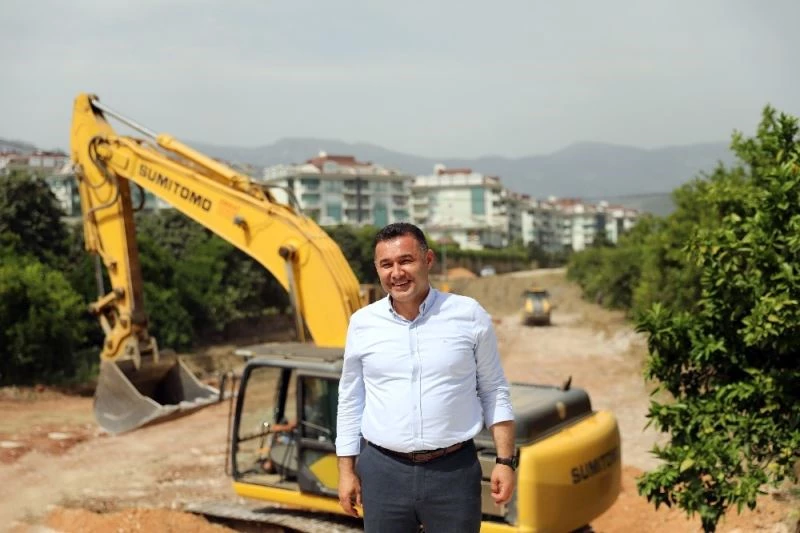 Alanya’da üç başkan eskiten yol hizmete giriyor
