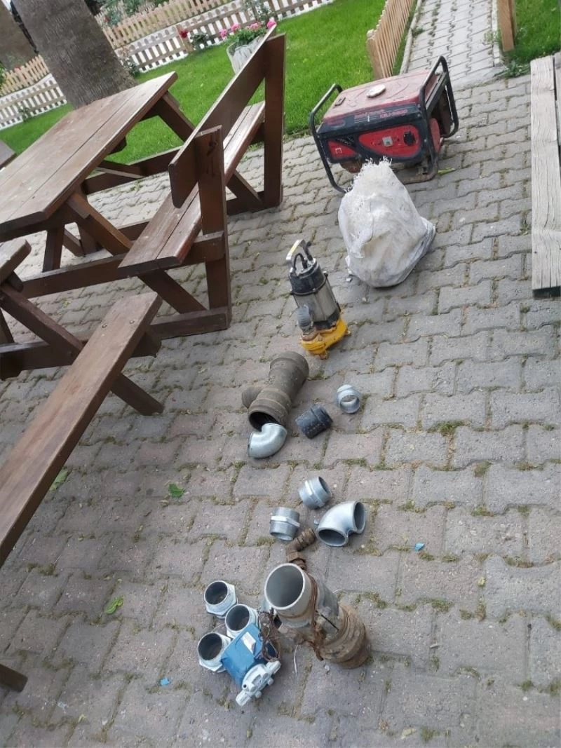 Küçükkuyu Belediyesinde hırsızlık şoku
