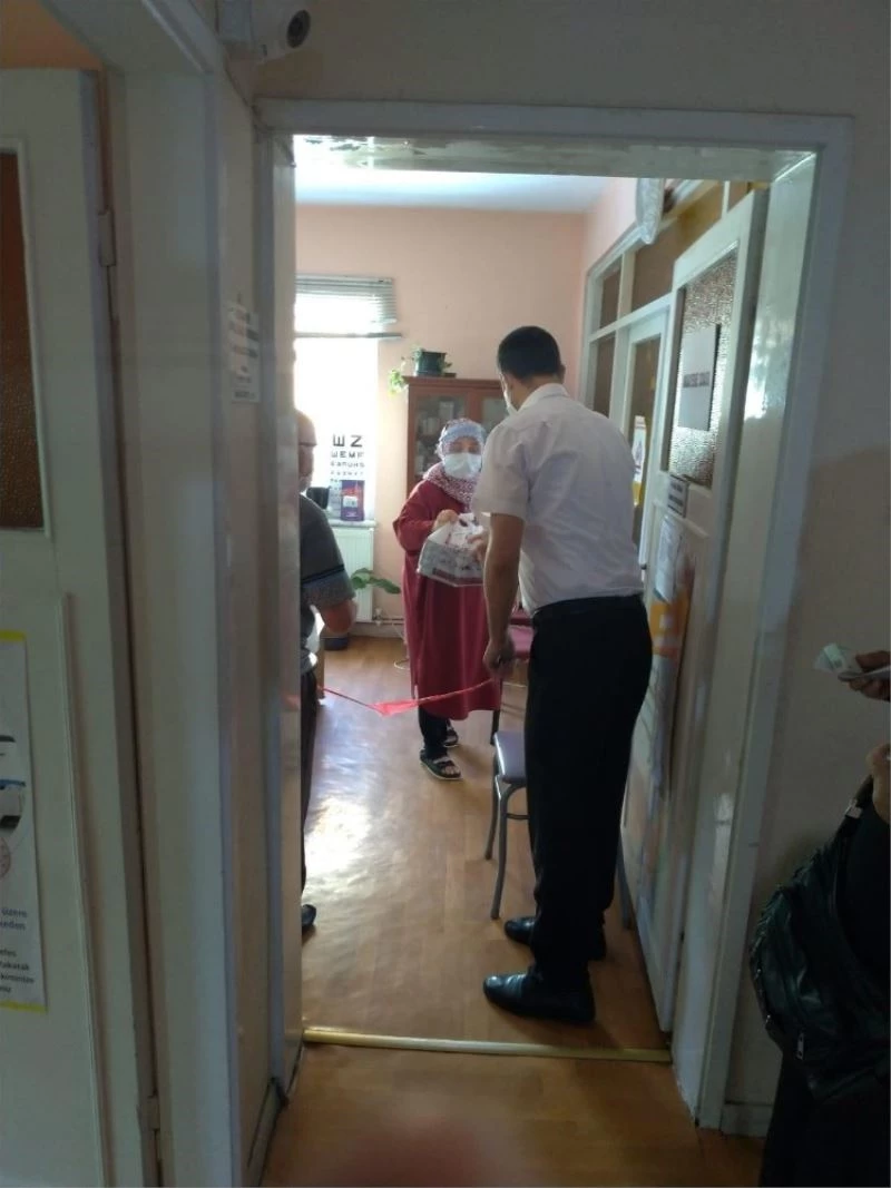 Sağlık çalışanlarına teşekkür lokumu
