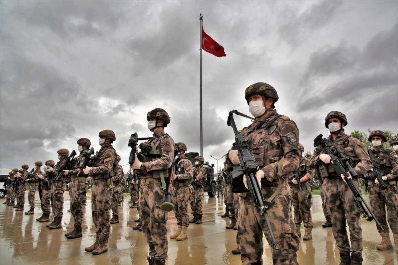 Gururla ve başarılarla geri döndüler
