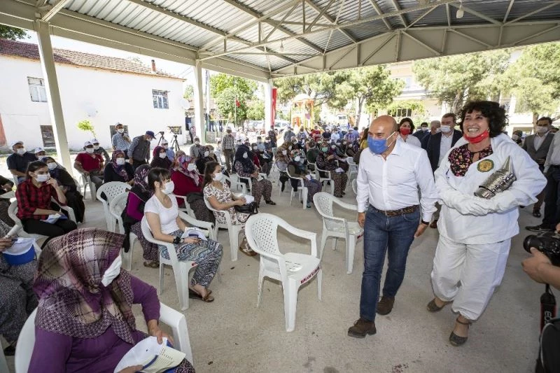 Üreticilere 464 arılı, 232 arısız kovan hibesi
