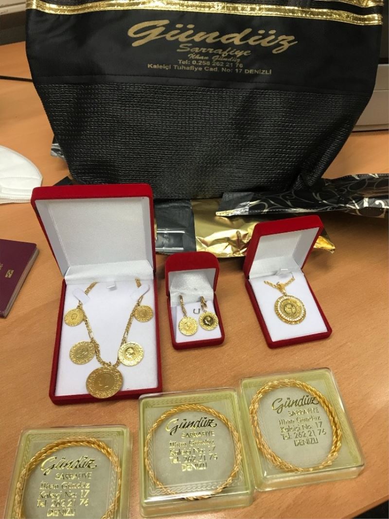 Almanya’da polis yolcunun bagajında bulunan altınlara el koydu
