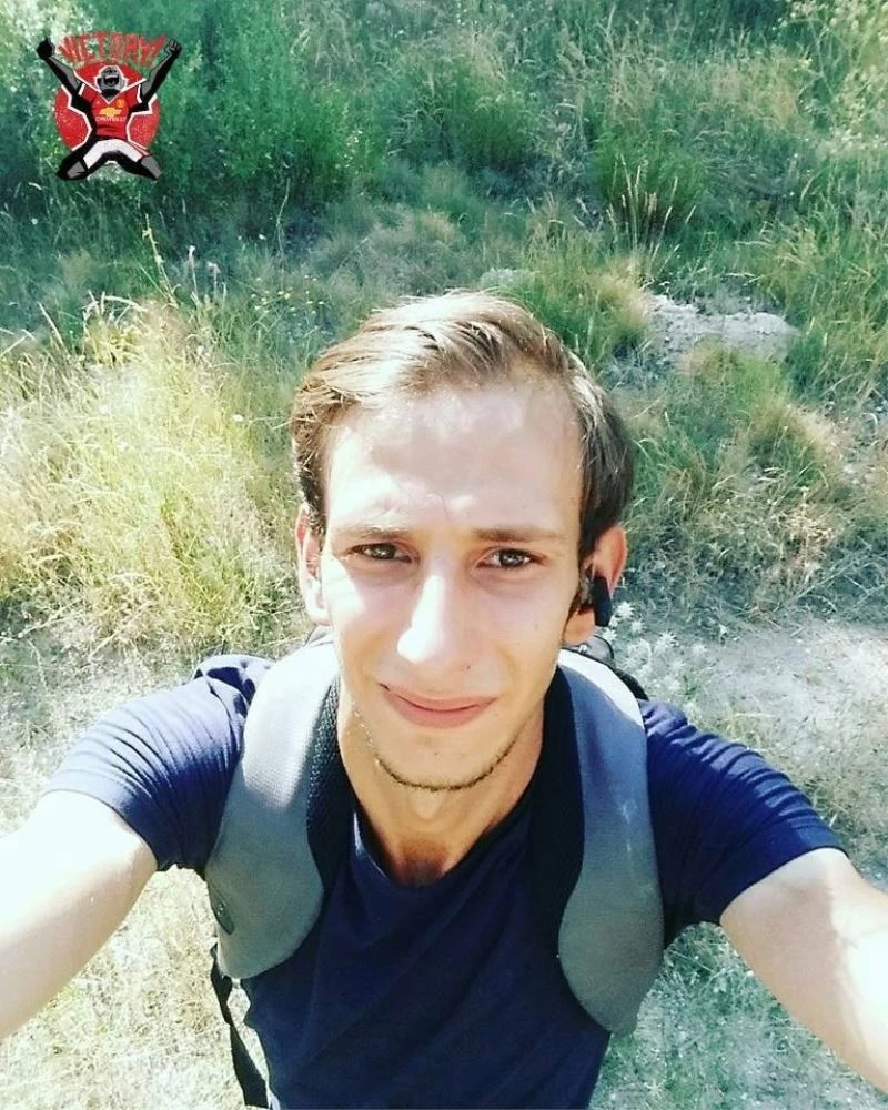 Kayıp olarak aranan genç kendini asmış halde bulundu
