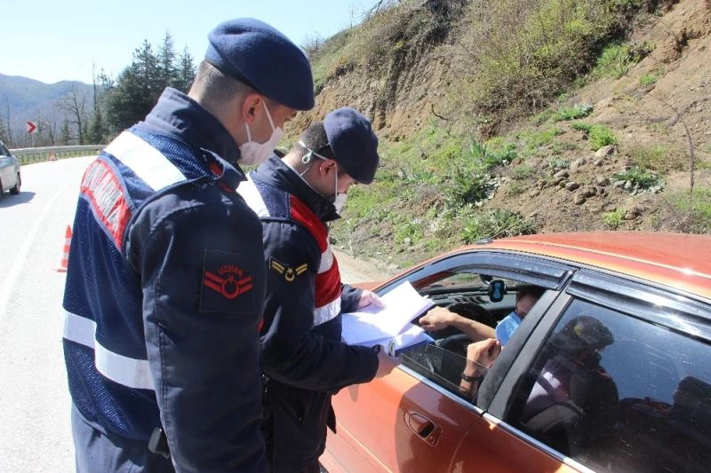 Düzce’de pandemi süresinde 2 bin 755 kişiye 4,6 milyon TL ceza yazıldı
