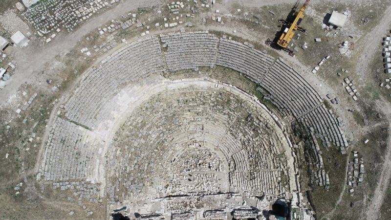 2200 yıllık tiyatro binlerce yıl sonra yine sanatseverleri ağırlayacak
