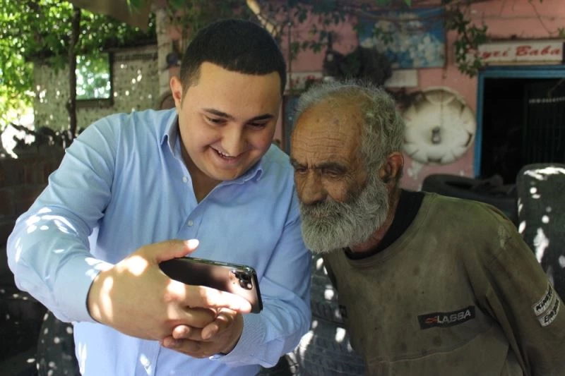 CHP Genel Başkanı Kılıçdaroğlu ve Milletvekili Erol  Feyzi baba ile bayramlaştı
