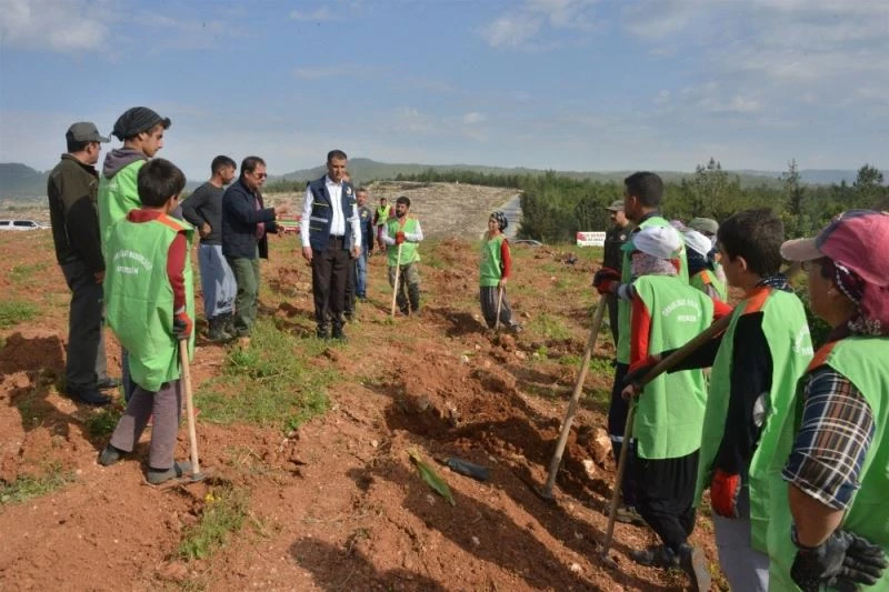 Mersin’de işgal edilmek istenen ormanlık alan “İdlib Şehitleri Hatıra Ormanı” oldu
