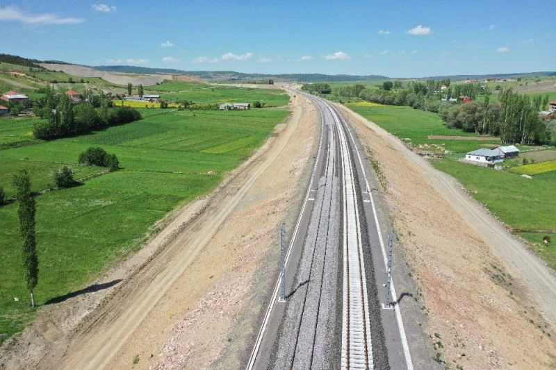 Ankara ile Sivas arasını 2 saate indirecek dev proje hız kesmiyor
