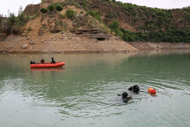 Kayıp Gülistan’ı arama çalışmaları yeniden başladı
