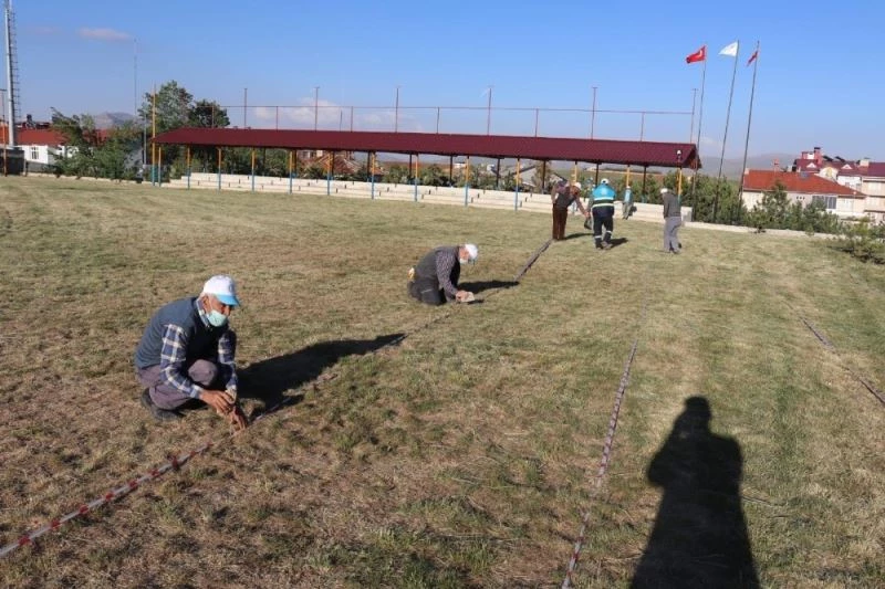 Tufanbeyli’de camiler dezenfekten edildi
