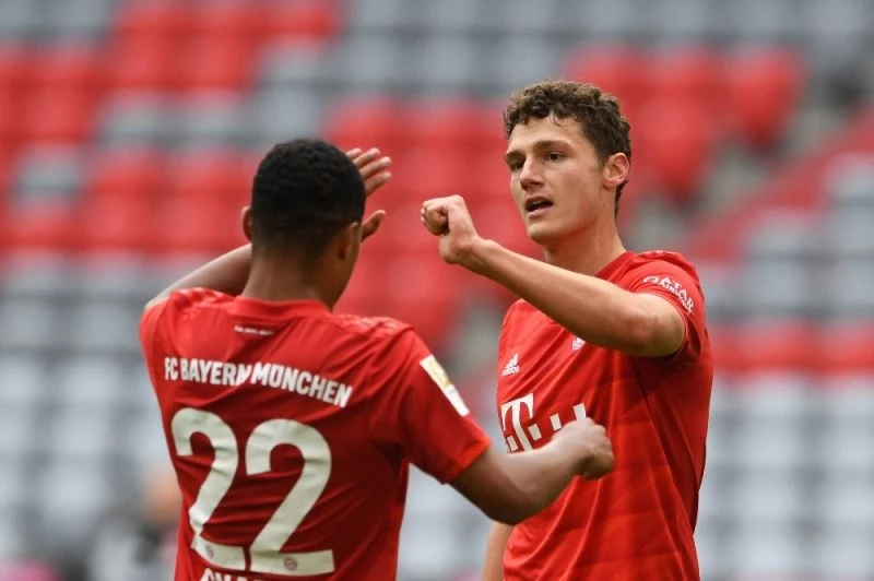 Bayern Münih doludizgin!
