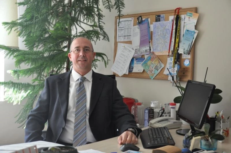 Uzmanlar, sigara ile virüsün ilişkisine dikkat çekip uyarıyor
