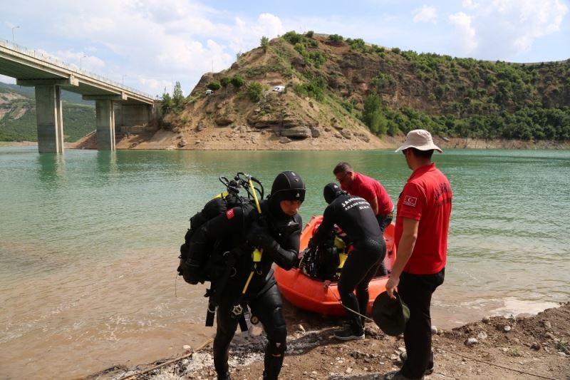 Kayıp Gülistan’ı arama çalışması sürüyor
