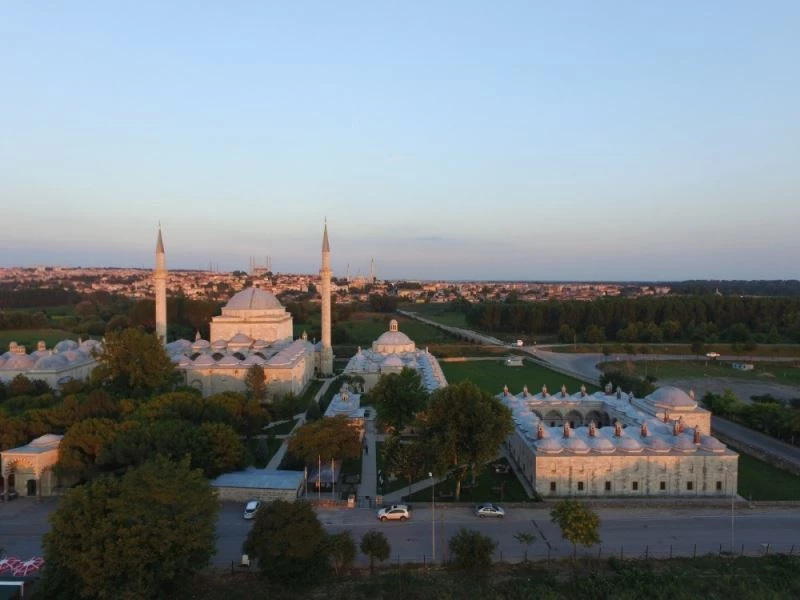 Sultan II. Bayezid Külliyesi Sağlık Müzesi ziyaretçilerini bekliyor
