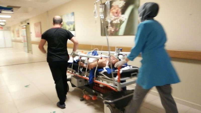 Yüksek gerilime kapıldı ağır yaralandı
